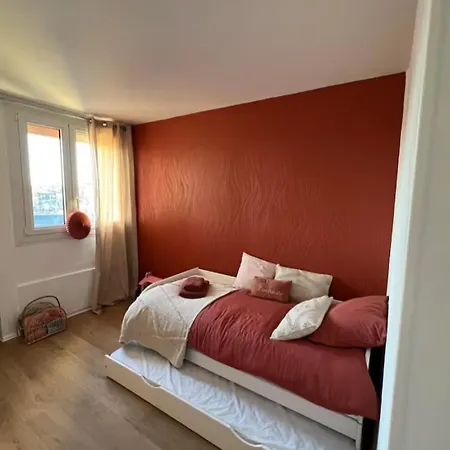 De La Famille Apartamento Le Mans