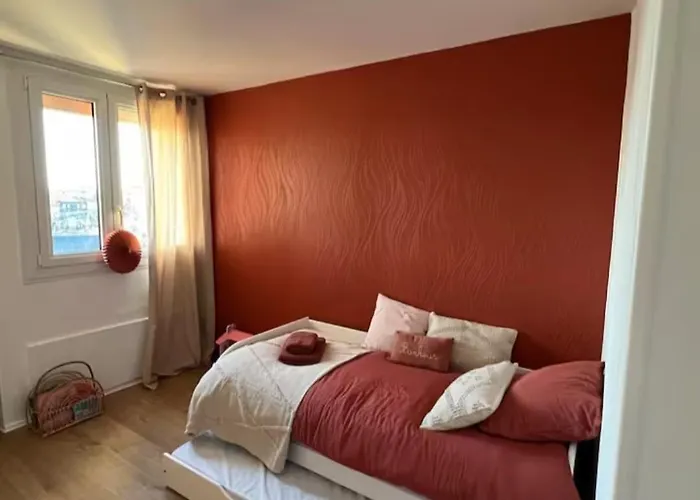 De La Famille Apartamento Le Mans